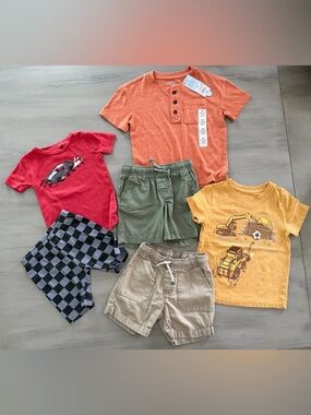 Cat & Jack, Carter's Toddler 2T Summer Lot. Race car, Construction Trucks